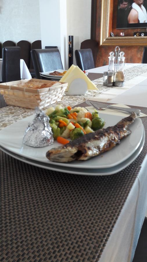 Pensiunea Cristina Malu Mare Εξωτερικό φωτογραφία